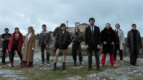 Money Heist: Season 2 .
